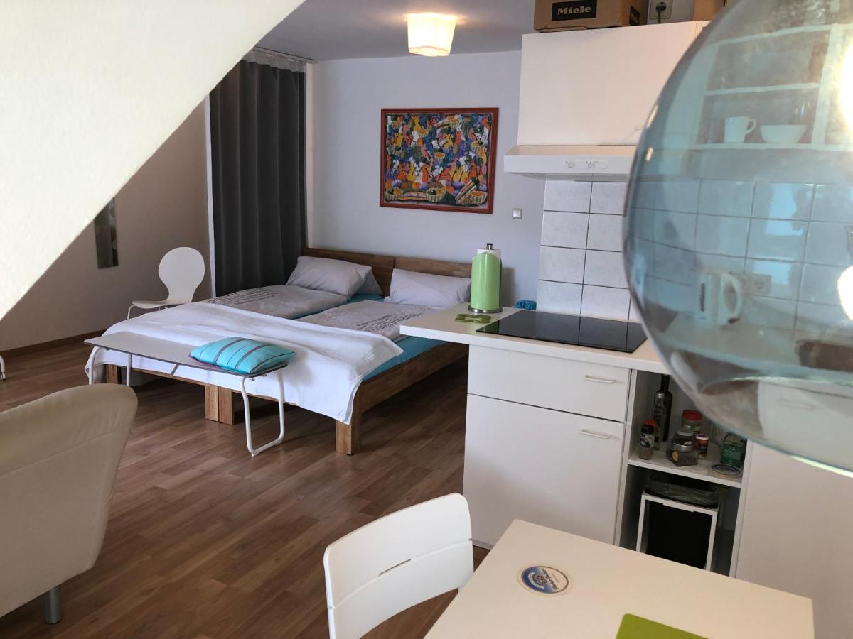 Studio Ochsenfurt Mit Sonnigem Balkon 외부 사진