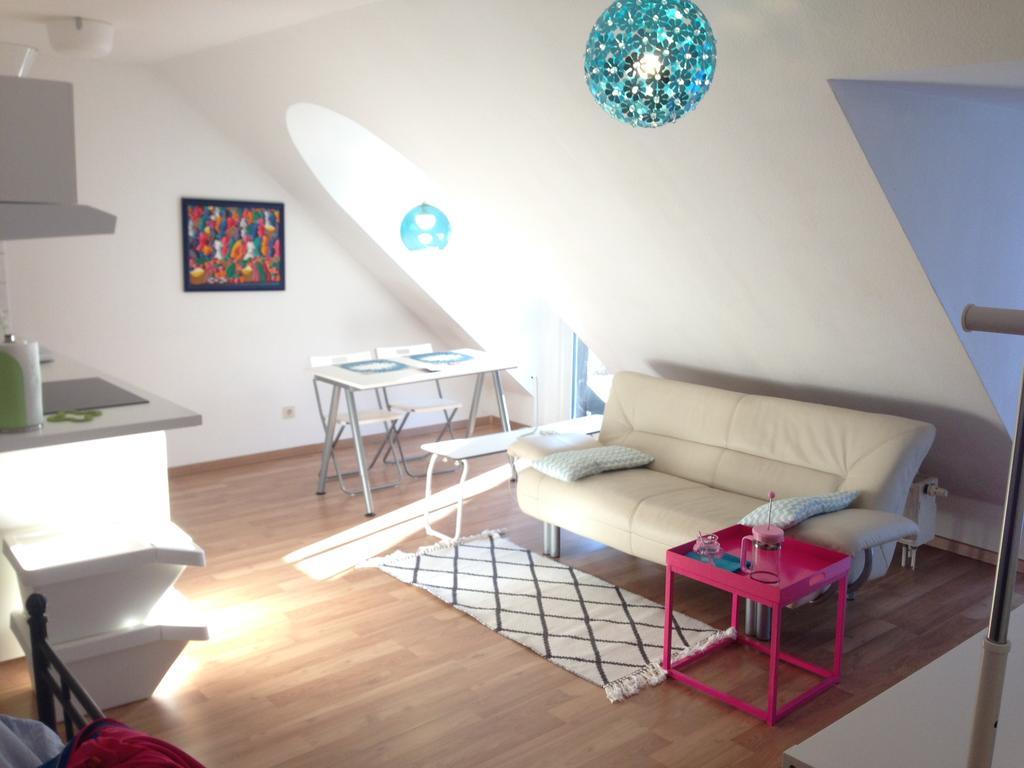 Studio Ochsenfurt Mit Sonnigem Balkon 외부 사진